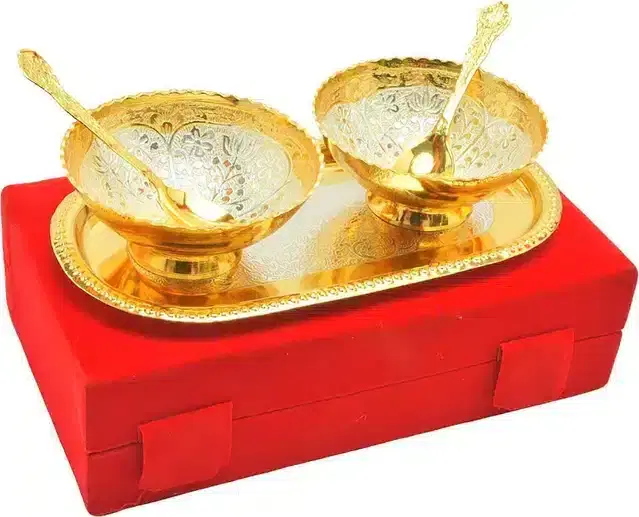 Brass Bowls with Spoons & Serving Tray, Gold, Set of 1