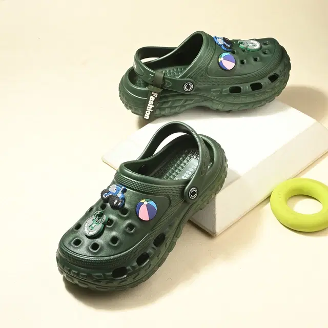 Clogs for Kids (Green, 11 C)