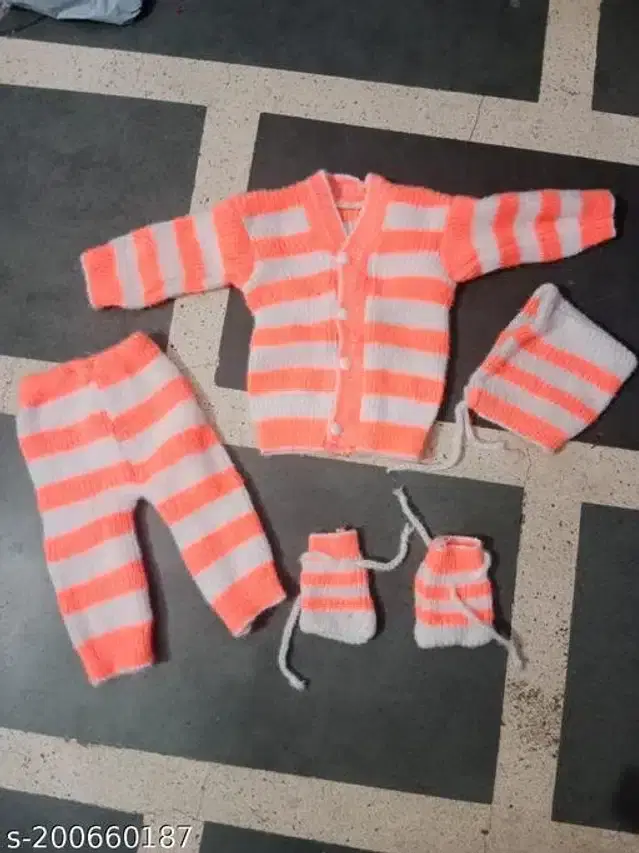 Woolen Sweater & Pant with Socks & Cap for Kids (Multicolor, 0-3 Months)