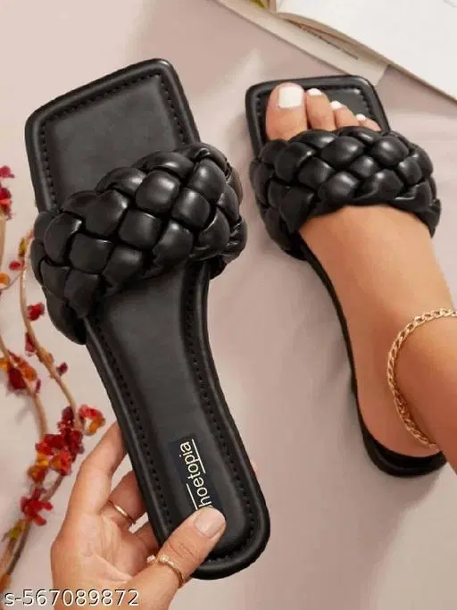 Shoetopia Girls Flat Sandals Black Size 3.0