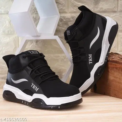 Boots for Men (Black & White, 7)