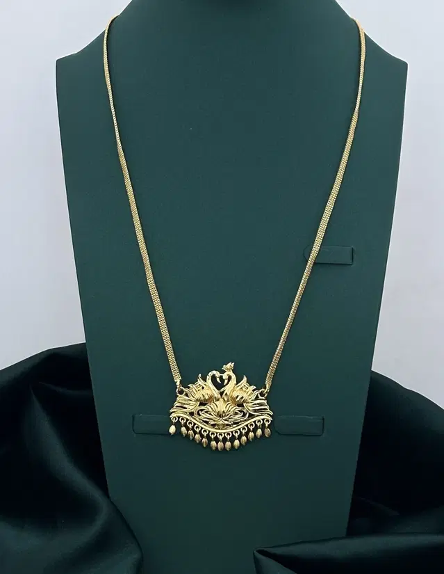 Zircon Gold-plated Copper Jewellery Set for Women (Beige, Free Size)