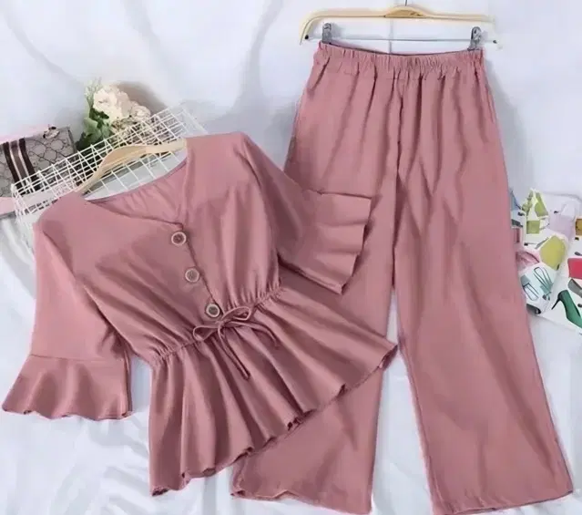 Poly Crepe Solid Clothing Set foor Girls, Gold (0-3 Months)