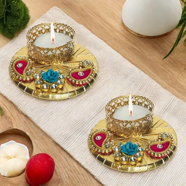 Metal Designer Tealight Candle Holder, Gold, 7.5x7.5x3 cm, Pack of 2