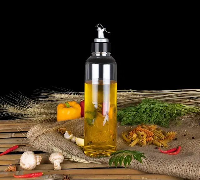 Plastic Oil Dispenser Bottle, Transparent, 500 ml