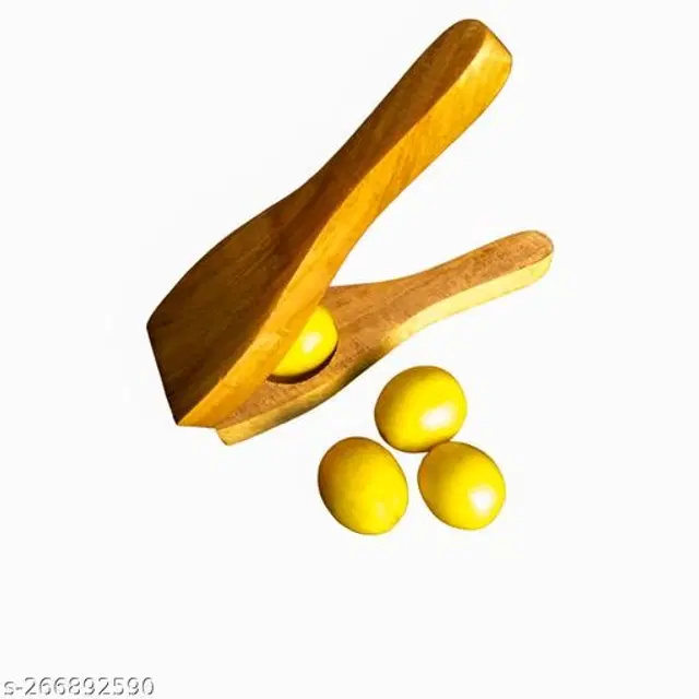 Wooden Lemon Squeezer, Yellow