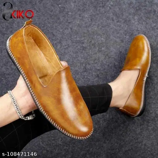 Juttis for Men (Tan, 8)