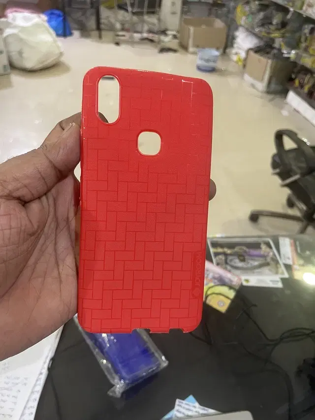 Silicone Mobile Back Cover for Vivo 1723 / V9 / V9 Pro (Red)