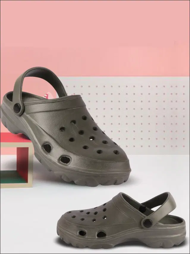 Clogs for Men, Olive (6)