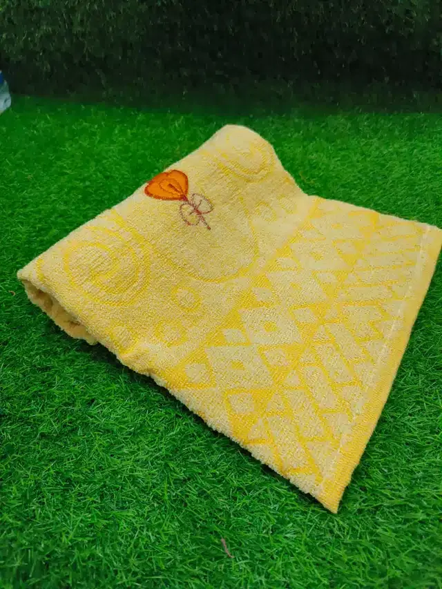 Bath Towel, Yellow, 27x54 inches