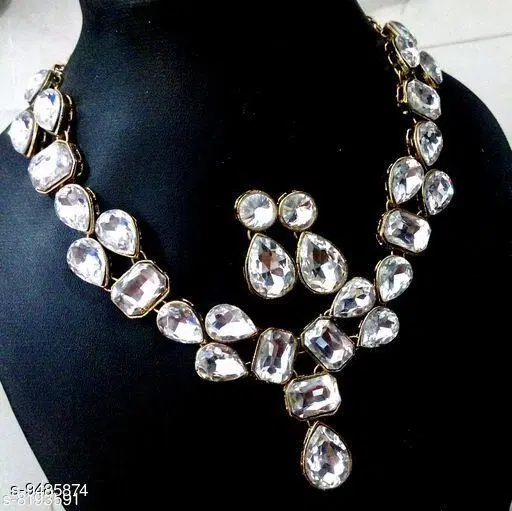 Beautiful Kundan Necklace, White