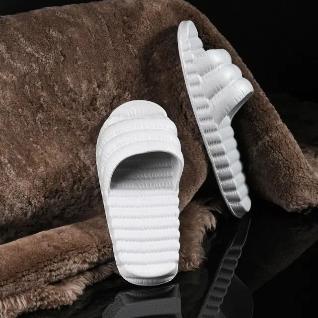 Sliders for Women (White, 5)
