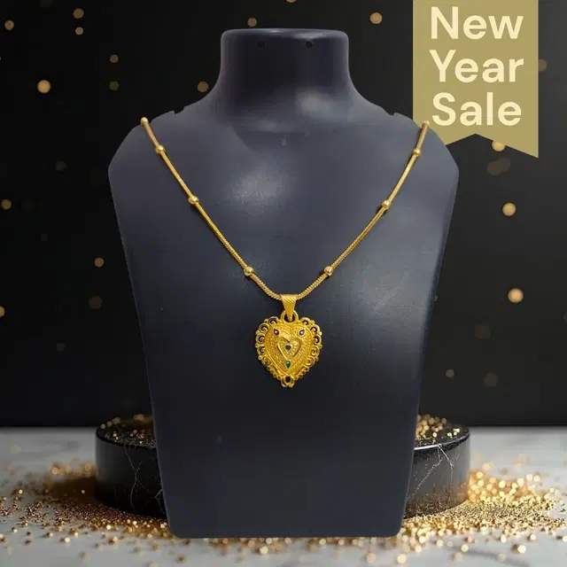 Alloy Chain with Pendant for Women, Set of 1 (Gold)