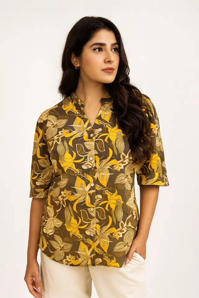 Women's Tropical Floral Print Mandarin Collar Top, S (Mustard)