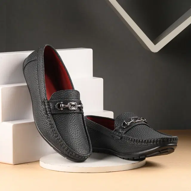 Loafers for Men (Black, 6)