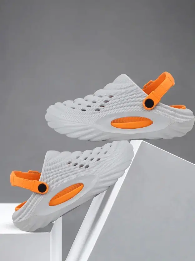 Clogs for Men, White (6)