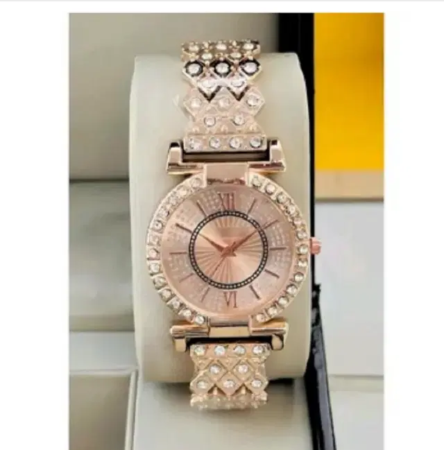 Analog Watch for Women (Rose Gold)