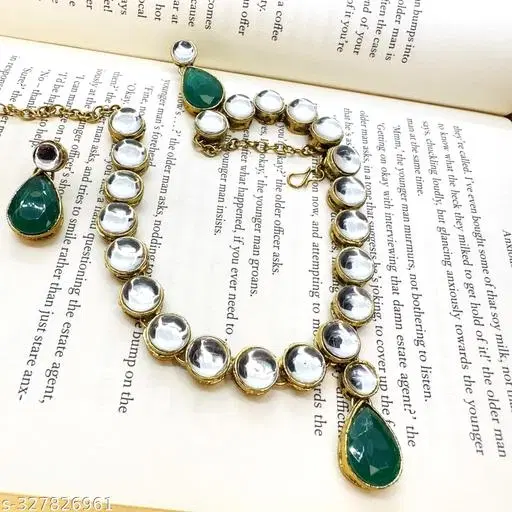 Premium Quality Kundan Jewellery Set for Women, Green
