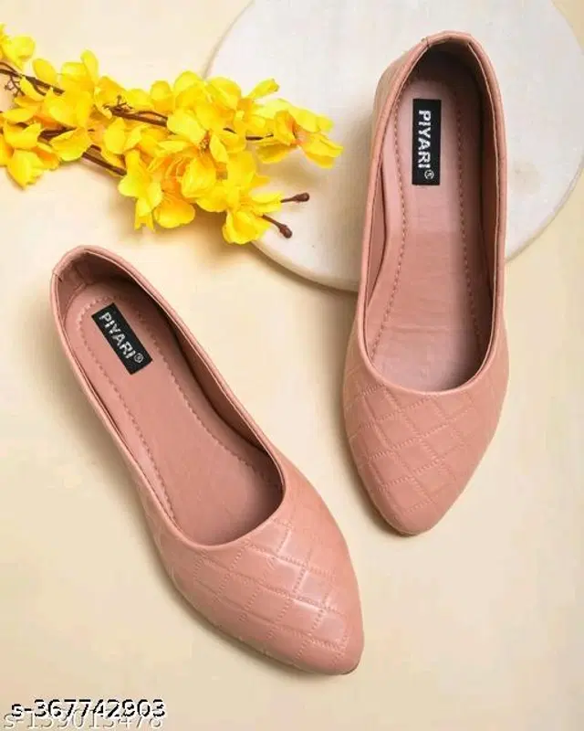 Juttis for Women (Pink, 9)