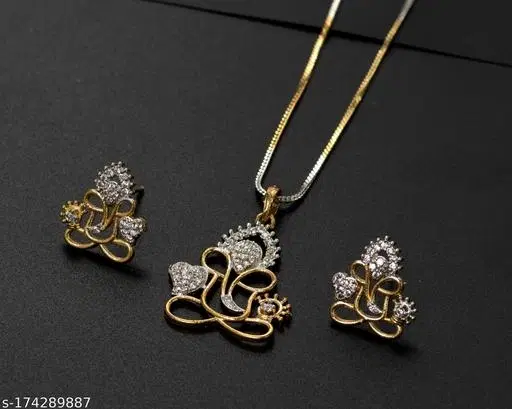 Pendant Set for Women (White, Free Size)