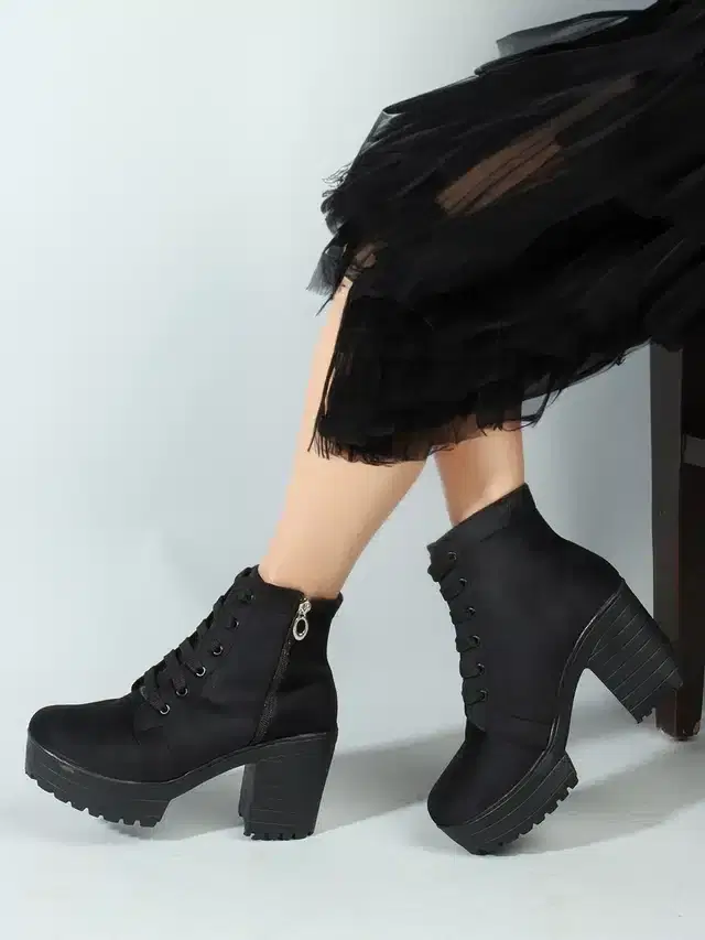 Boots for Women (Black, 3)