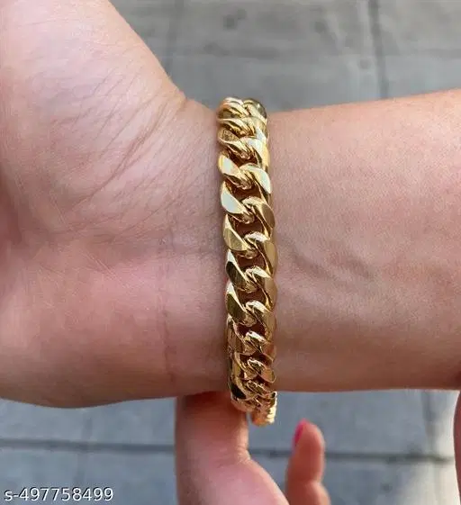 14k gold thick Miami Cuban men’s bracelet. 9mm Miami Cuban yellow gold bracelet