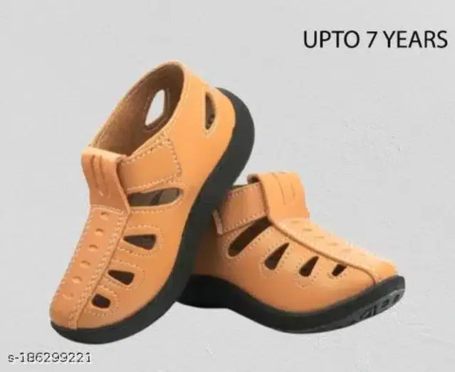 Sandals for Boys (Tan, 5-5.5 Years)