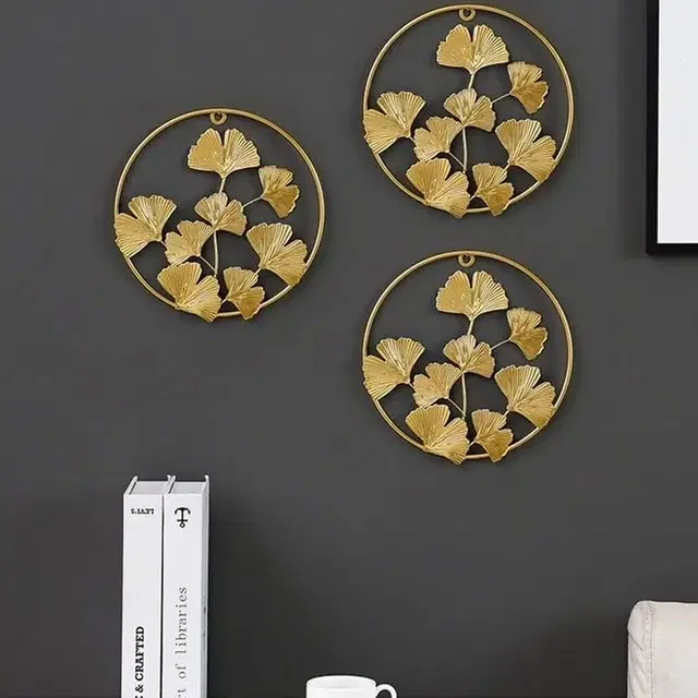 Modern Metal Gold Leaf Wall Art Set Of 3 24x24x4cm