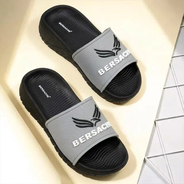 Solid Sliders for Men (Black, 6)