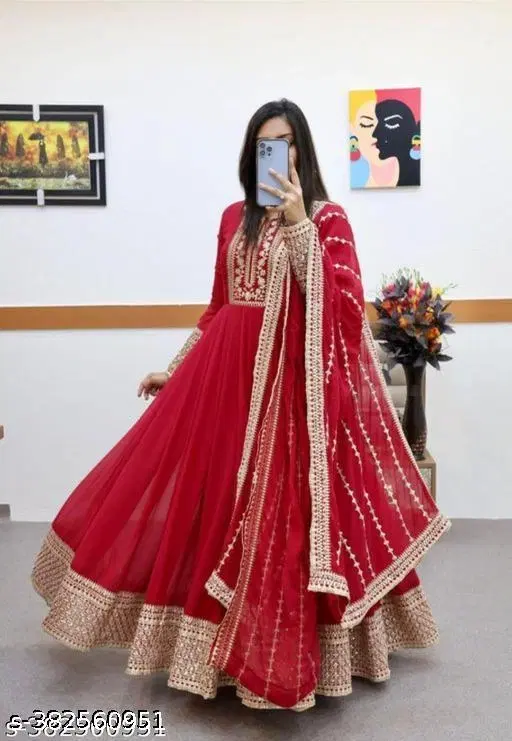 Elegant Georgette Gown for Women (Red, S)
