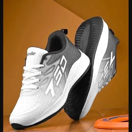 Sports Shoes for Men (Eva, 10)