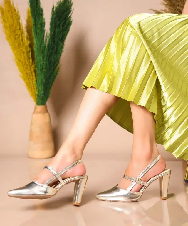 JM Looks Stylish Heels for Women (Golden, 3)