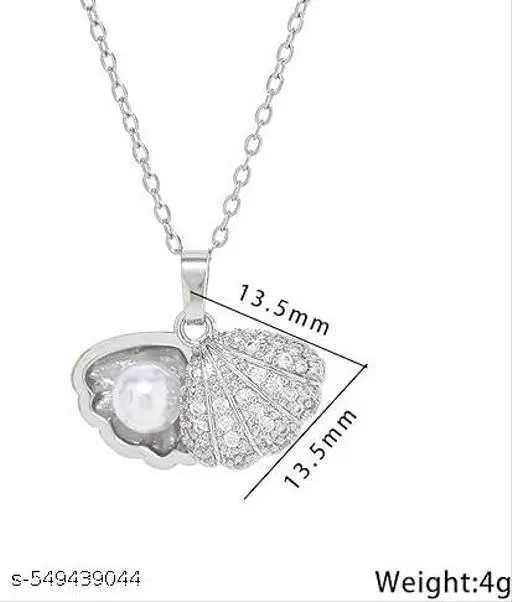 Sea Shell Necklace with a pearl