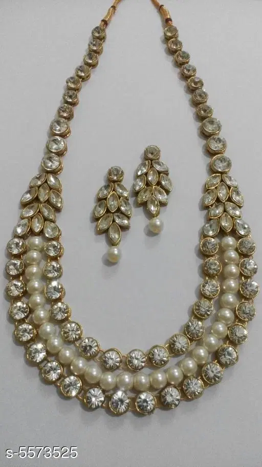 Shimmering Unique Jewellery Set for Women, White