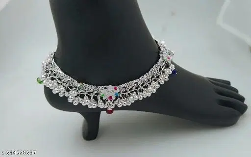 ANKLET FOR GIRLS AND WOMENS.