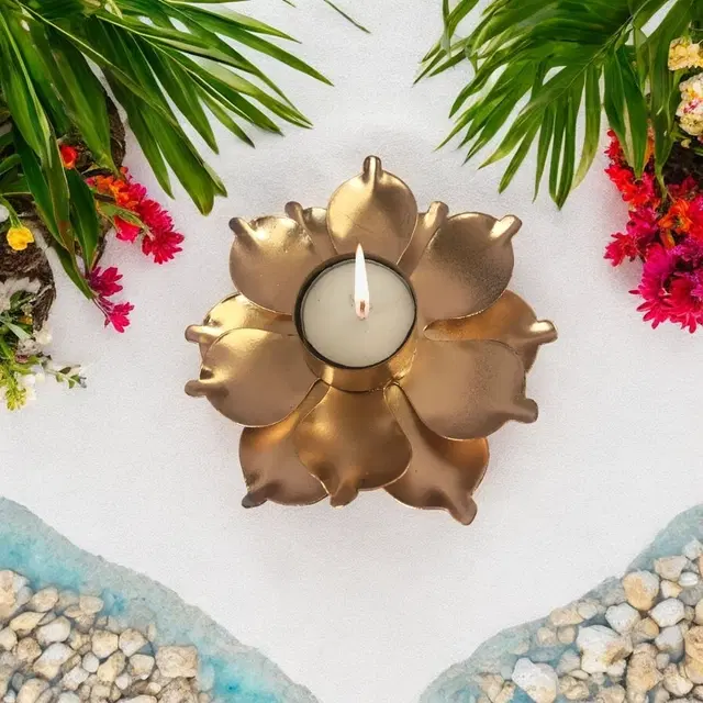 Metal Designer Tealight Candle Holder, Gold, 12x12x3 cm, Pack of 1