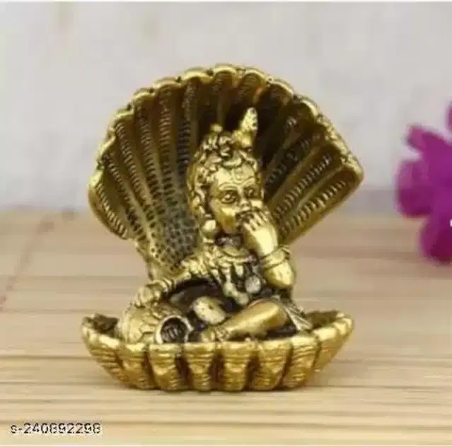 Metal Laddu Gopal Idol, Gold