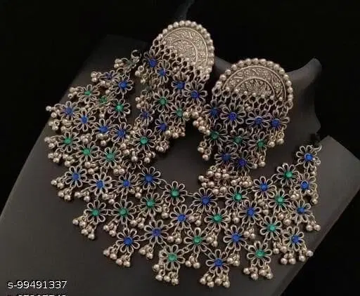 Fashionable Jewellery Set