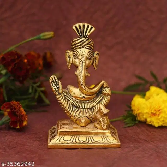 Metal Decorative Idol, Multicolor