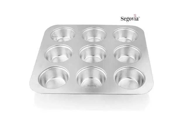 Segovia Rectangular 9 Cavity Leak-Proof Donut Tray, Silver, SS-21