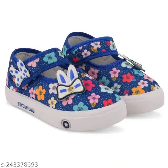 Sandals for Girls (Multicolor, 2.5-3 Years)