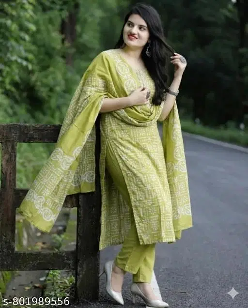 Kurta Set for Women (Mehndi, S)