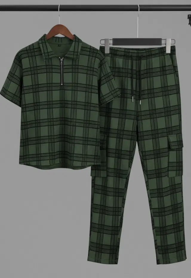Check Printed Night Suit For Men  Green , (M)