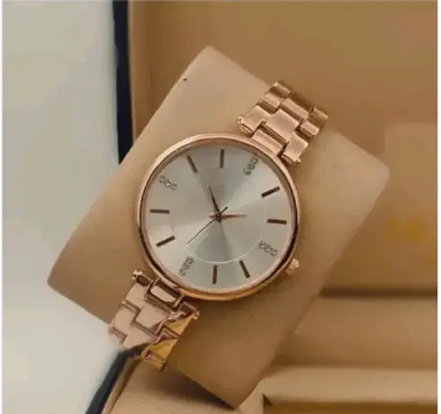 Analog Watch for Women (Gold & Silver)