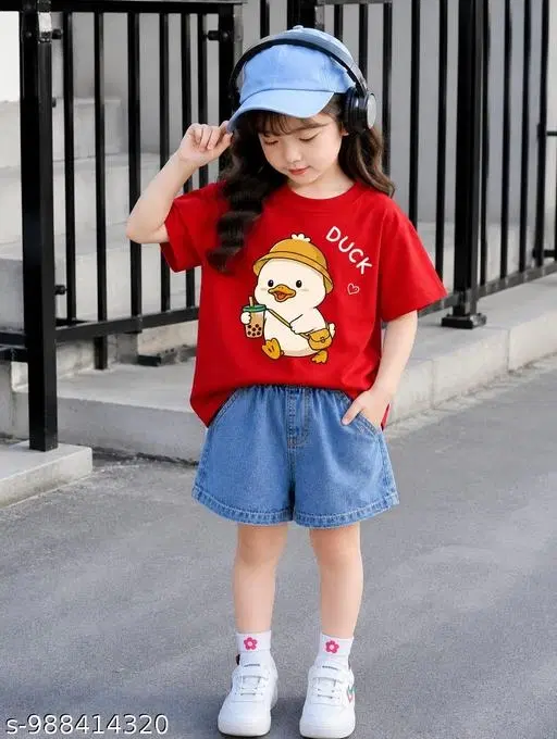 Duck Print T-Shirt with Shorts Set for Boys, Pack of 2 (Red, 6-7 Years)