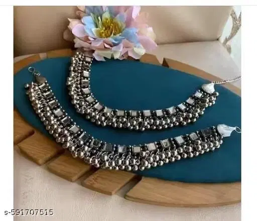 Latest stylish stone work anklet