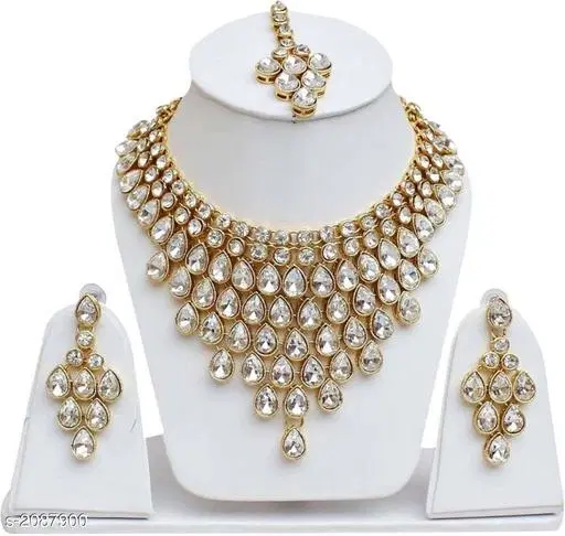 Versatile Alloy Women's Jewellery Set