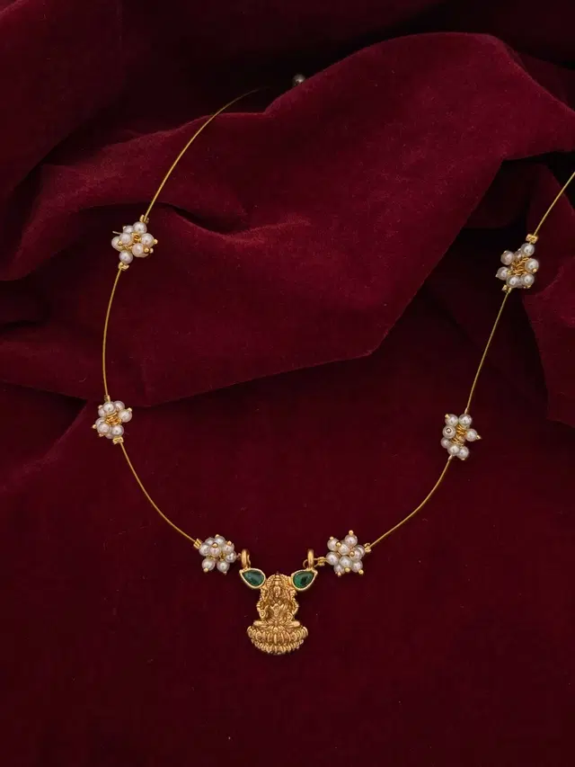 Elegant Jewellery Set for Women (Platinum, Free Size)