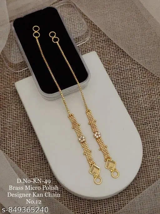 Stylish Studs for Women (Gold, Free Size)