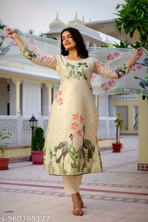 Chanderi Silk Kurti With Dupatta & Bottomwear for Women (White, S)